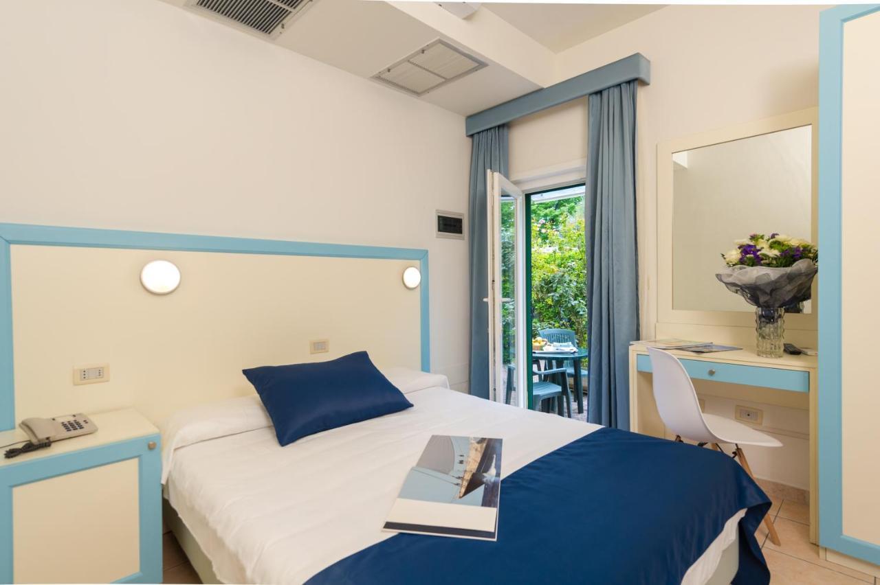 Single Room,1216198750:JPEG