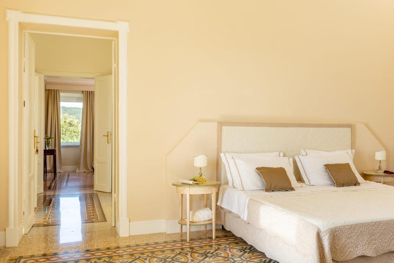 Luxury Triple Room