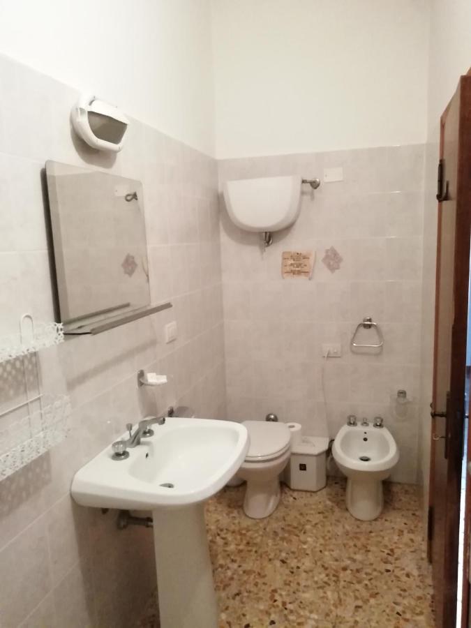 Single Room Private Bathroom