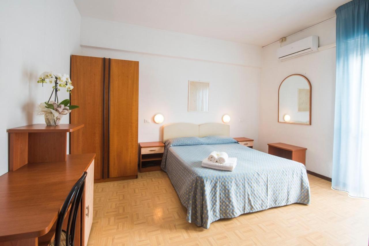 Standard Doppel- oder Zweibettzimmer