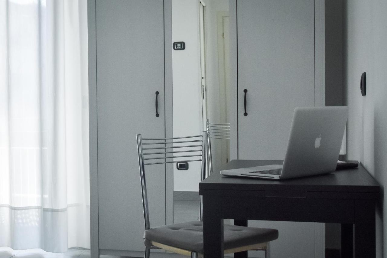 Double or Twin Room Private Bathroom