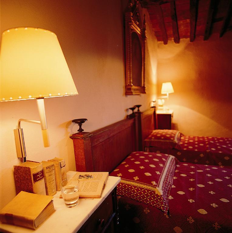 One-Bedroom Apartment,109795122:JPEG