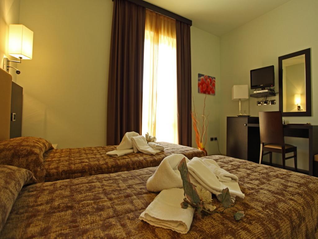 Junior Suite,110194737:JPEG