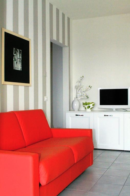 Two-Bedroom Apartment,110239617:JPEG