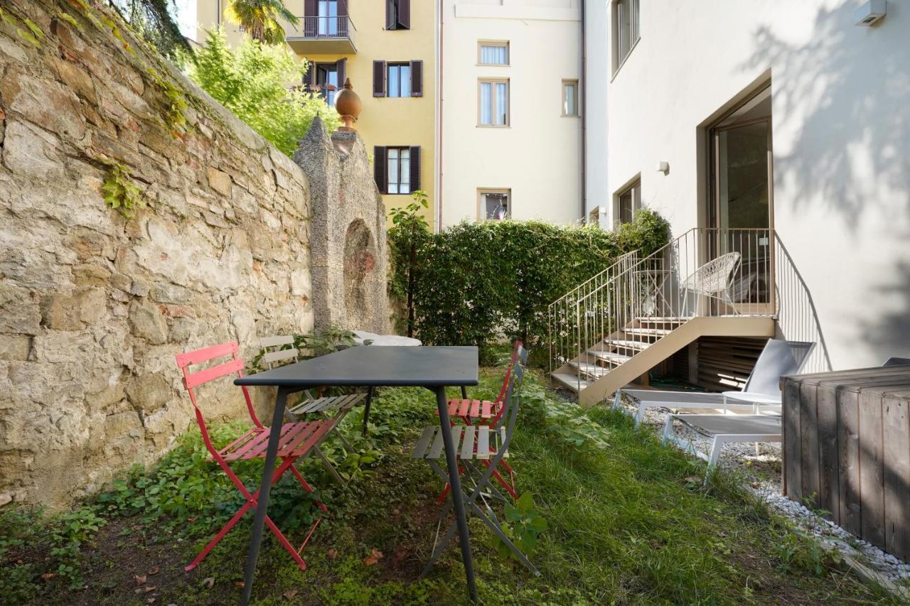 Extra Large Studio Kitchen Terrace