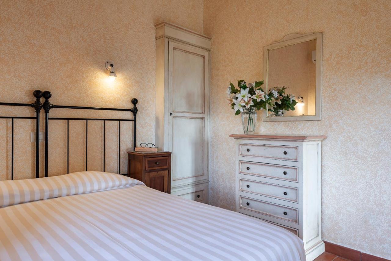 Standard Single Room,1204461067:JPEG