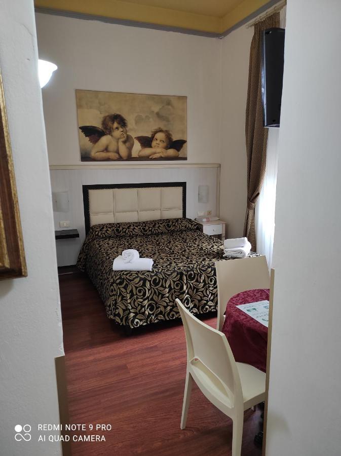 Economy Double Room,749521925:JPEG