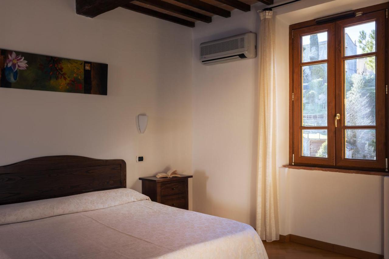 King Room Garden View