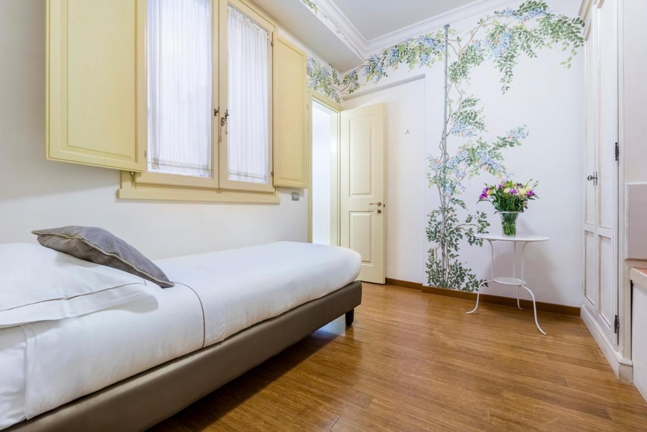 Standard Single Room,1207024942:JPEG