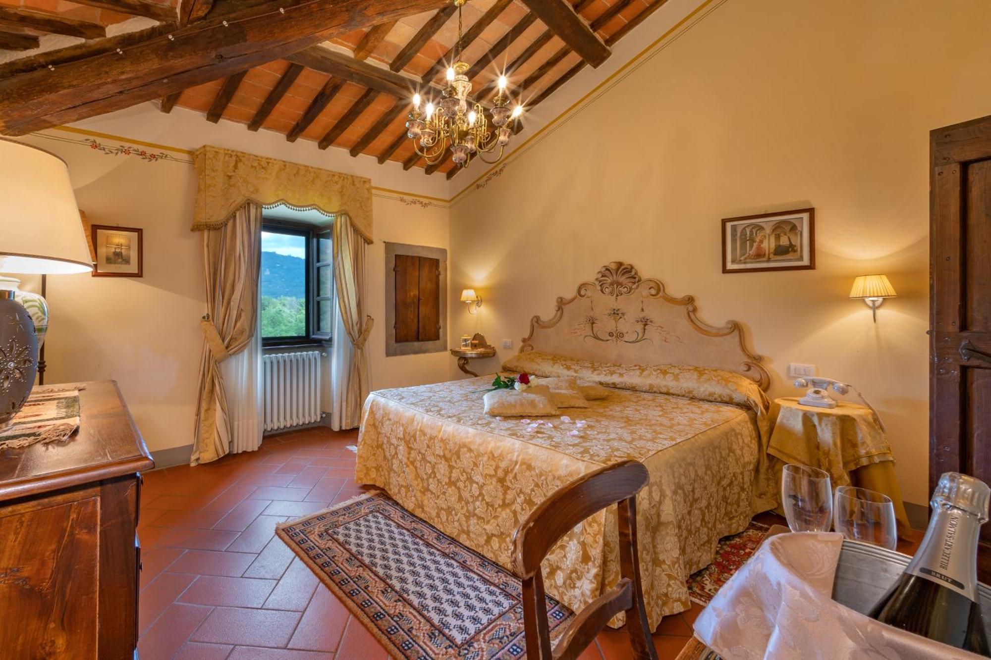 Superior Double Room,1274565193:JPEG
