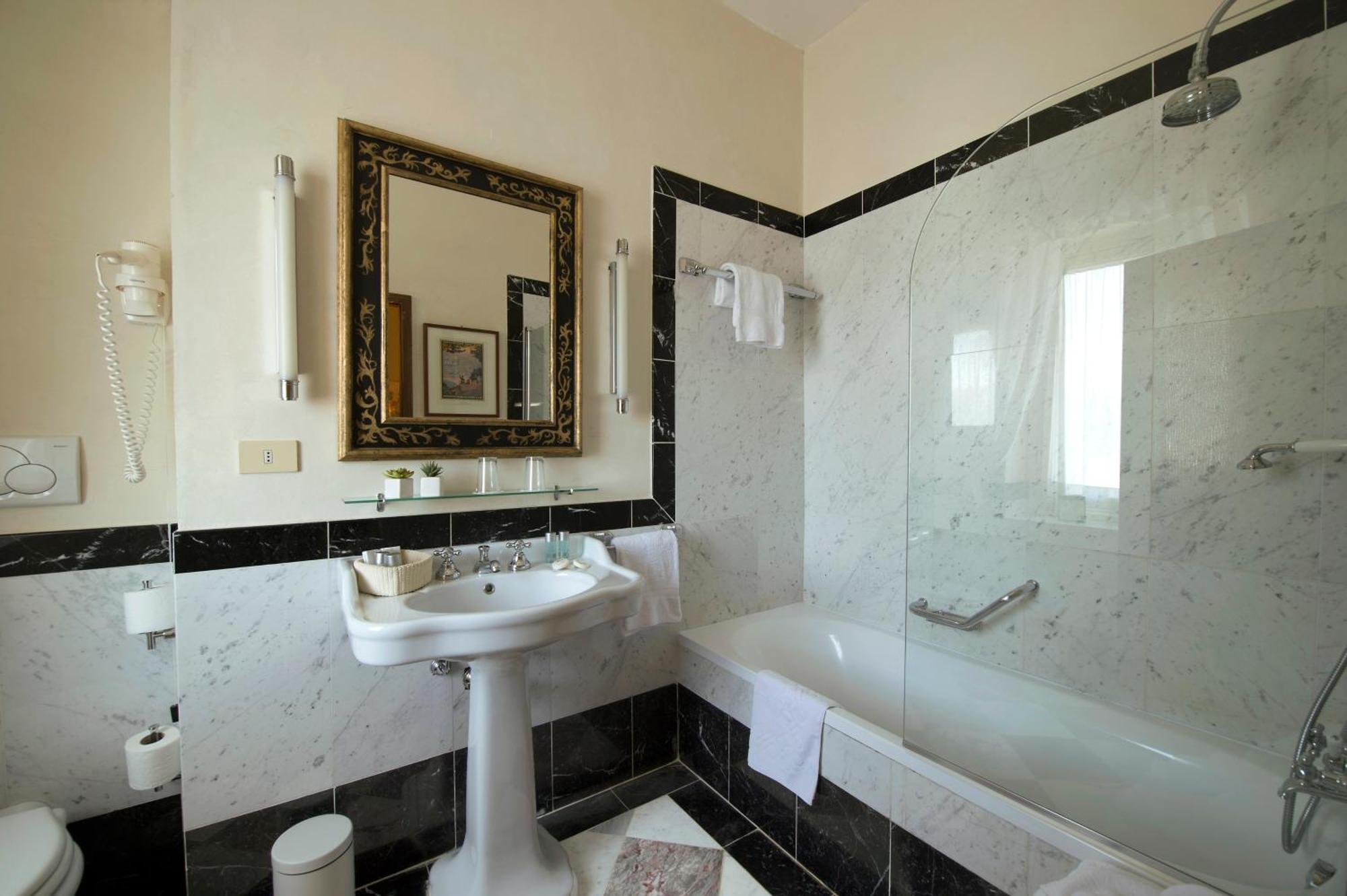 Triple Room,1371518930:JPEG