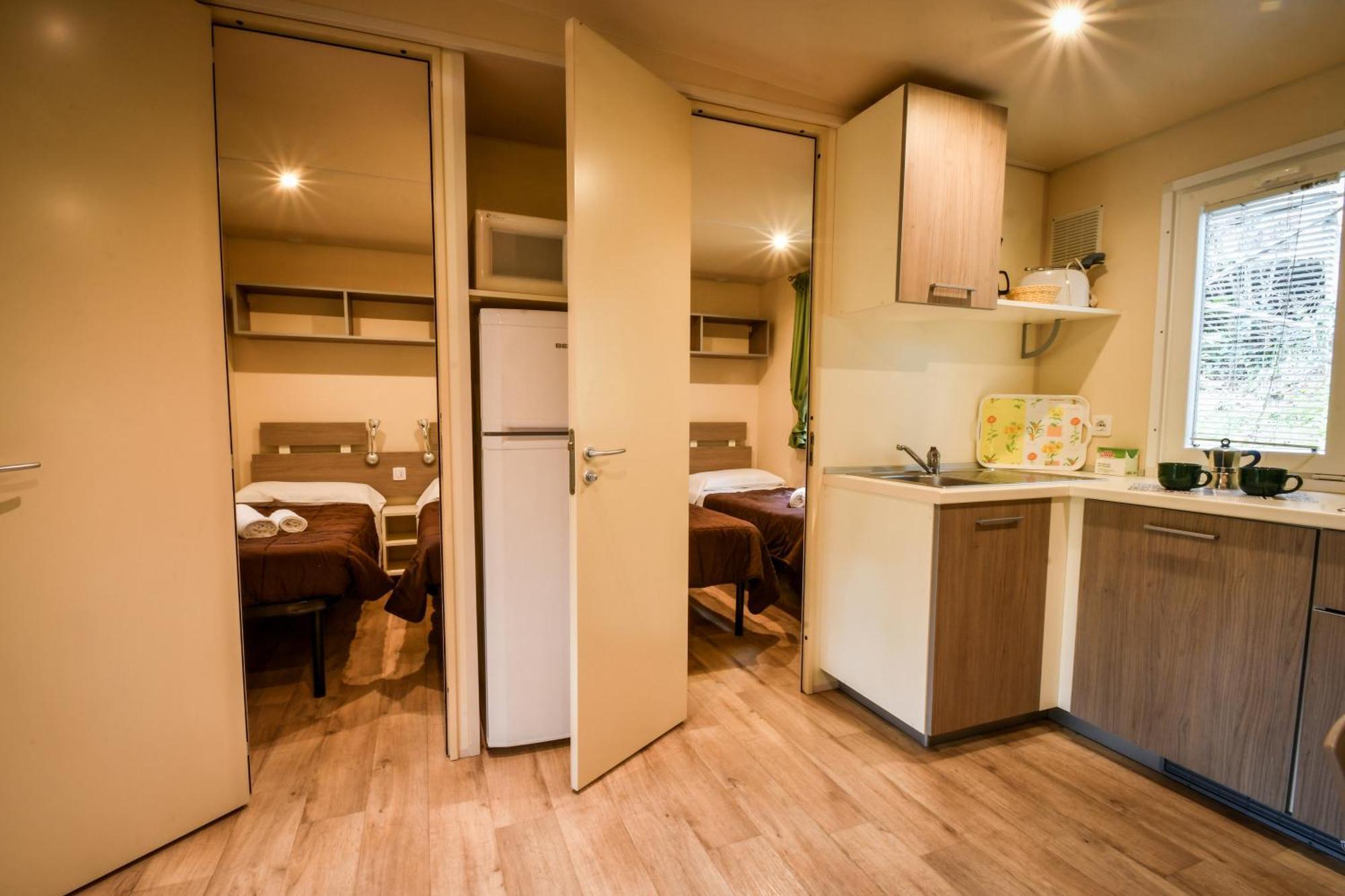 Three-Bedroom Bungalow,1215879850:JPEG