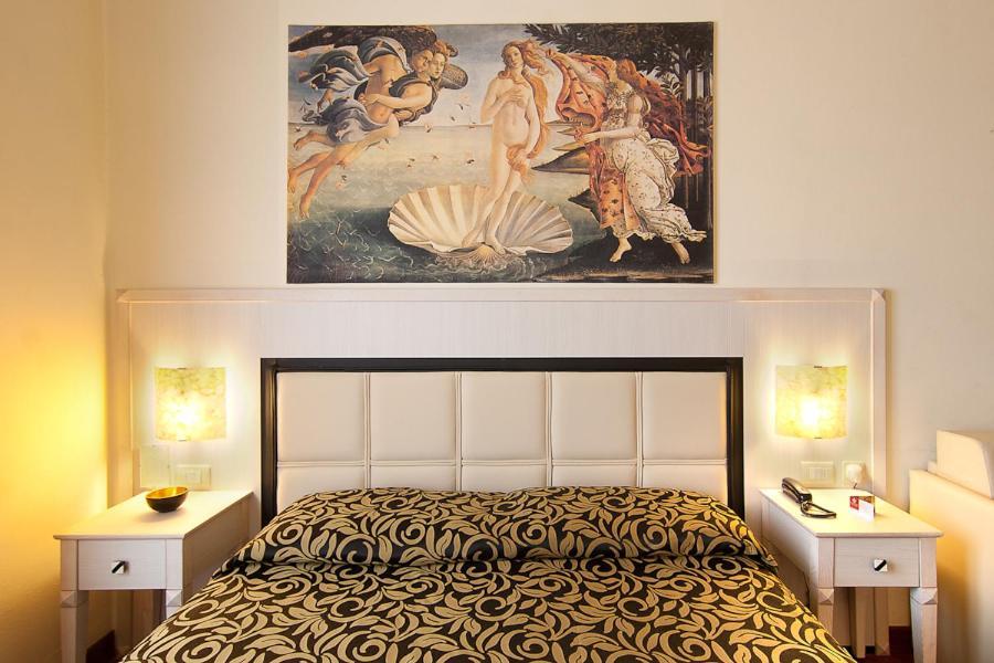 Triple Room,749521925:JPEG