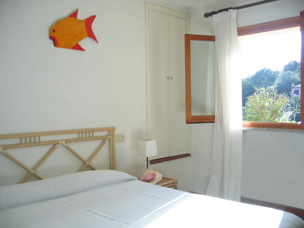 One-Bedroom Apartment,1272143590:JPEG