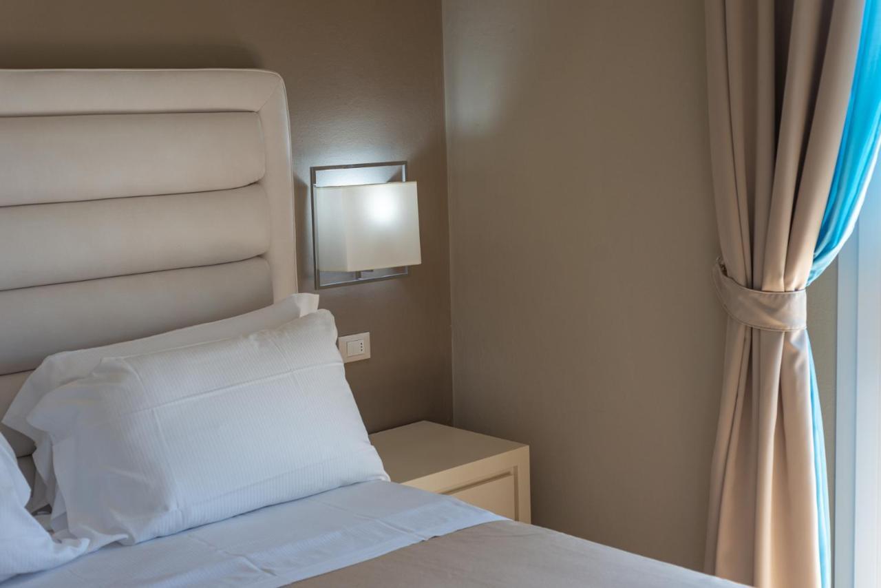 Standard Double Room,1228782050:JPEG