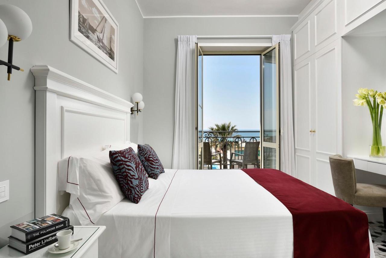 Chambre Double Panoramique avec Balcon - Vue sur Mer