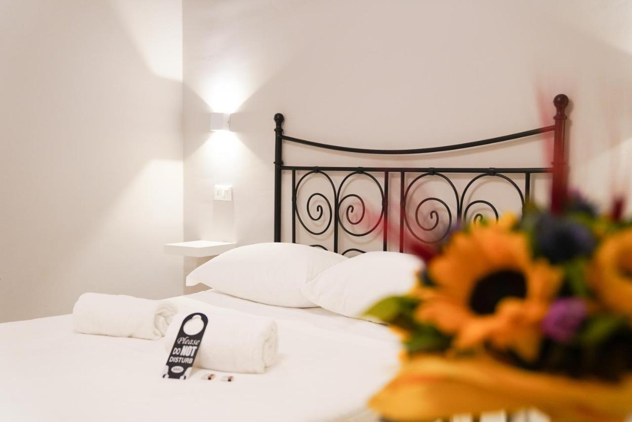 Standard Double Room,1264886362:JPEG