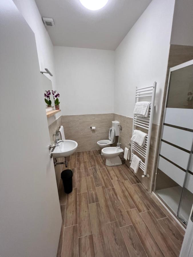 Double Room Private Bathroom
