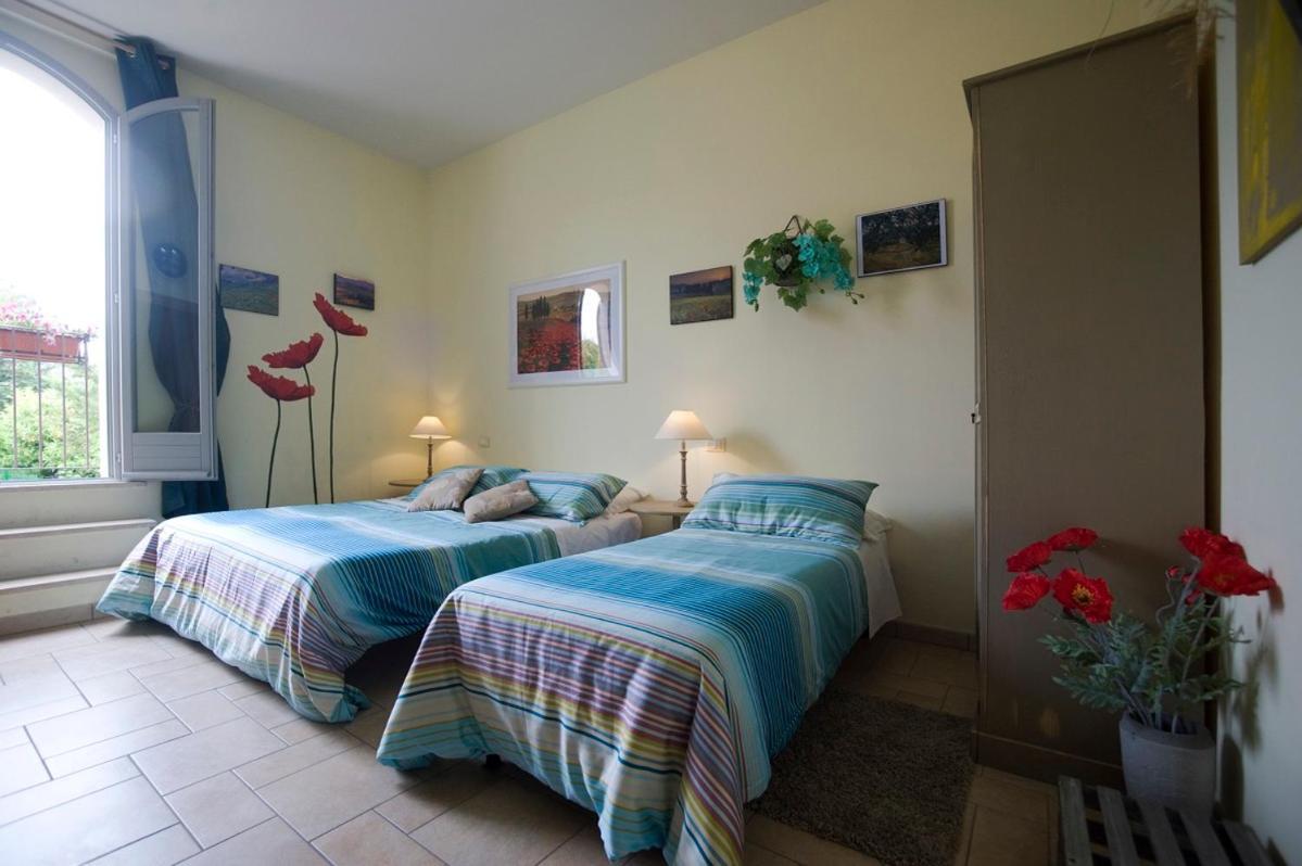 Habitación Triple con balcón