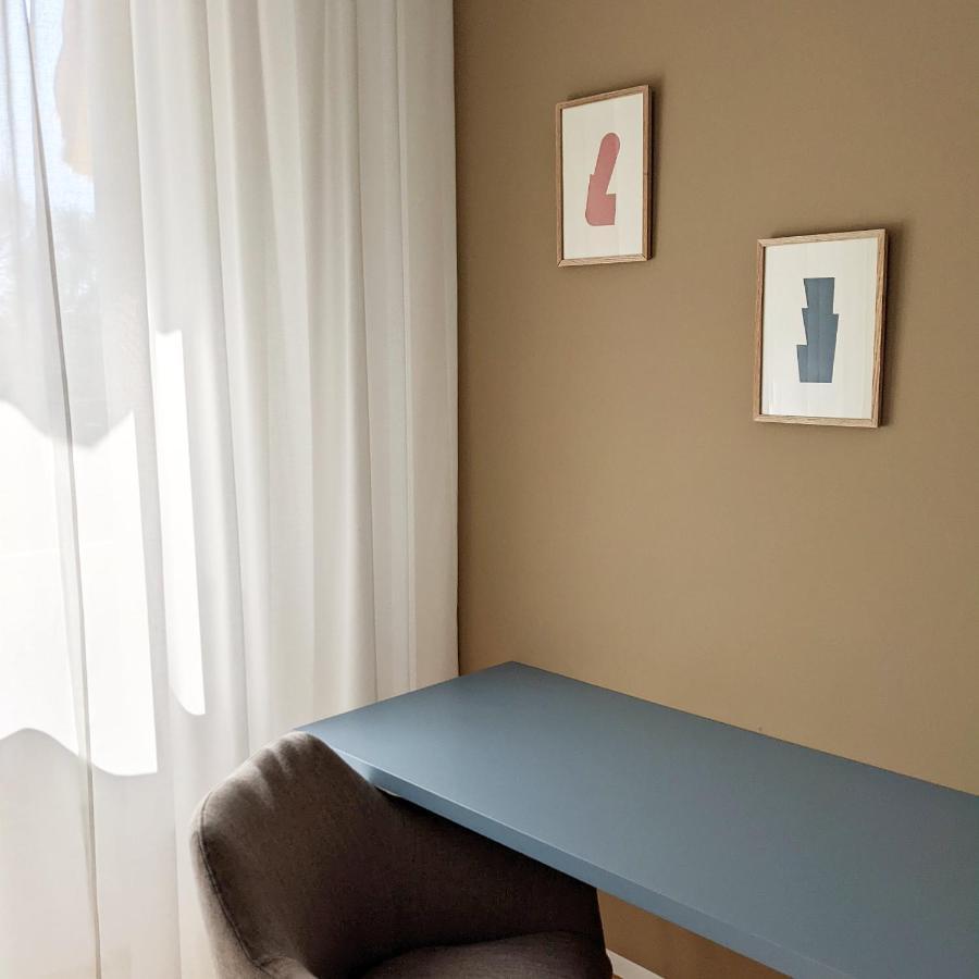 Single Room,1635086807:JPEG