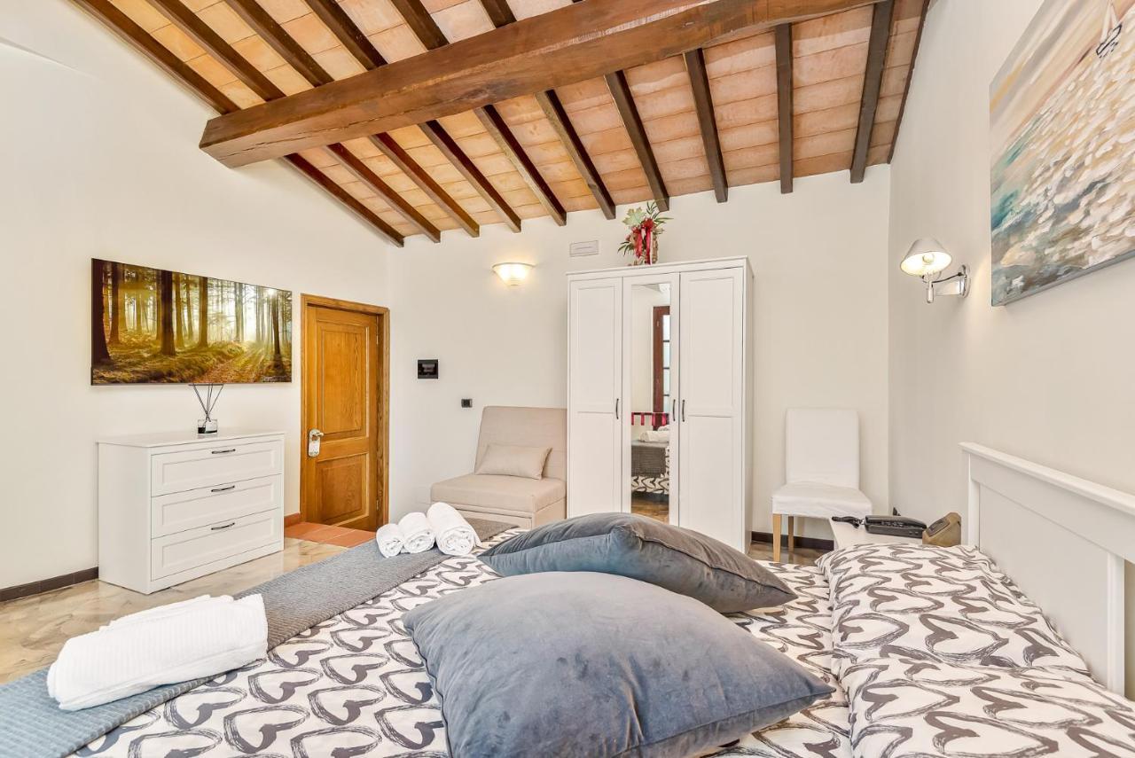 Comfort Triple Room