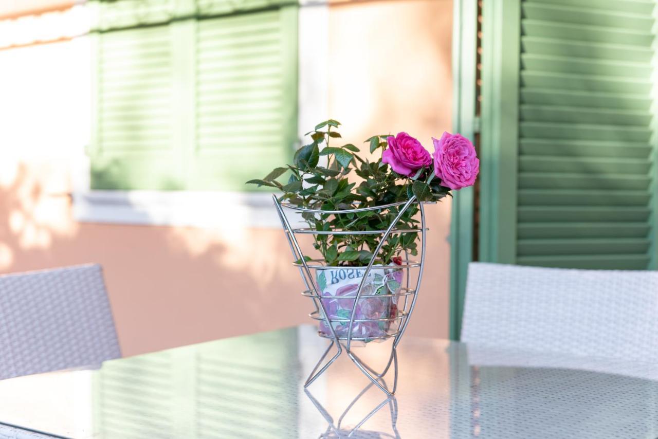 Apartamento con vistas al jardín