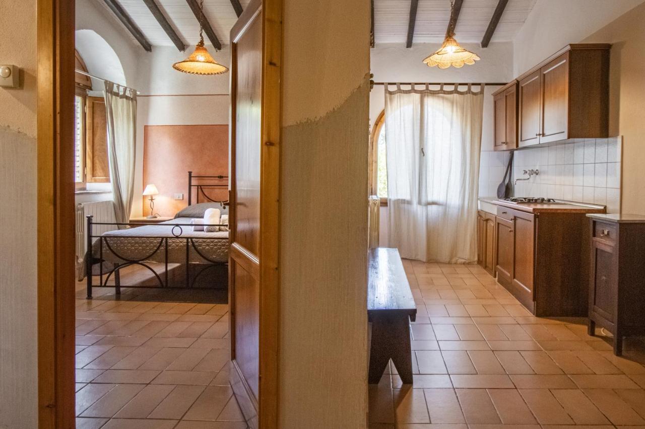 Two-Bedroom Apartment,1299927610:JPEG