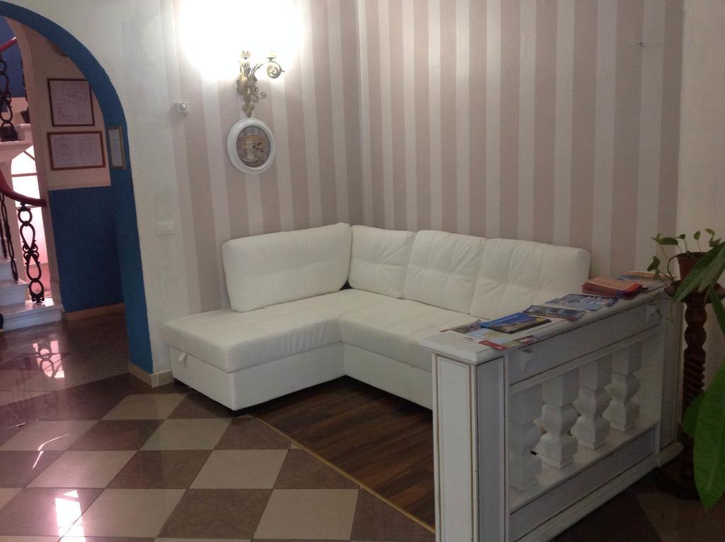 Double Room,535375329:JPEG