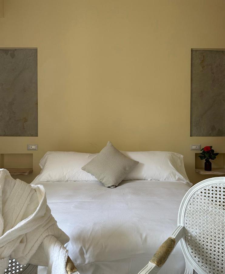 Superior Room,1394567534:JPEG