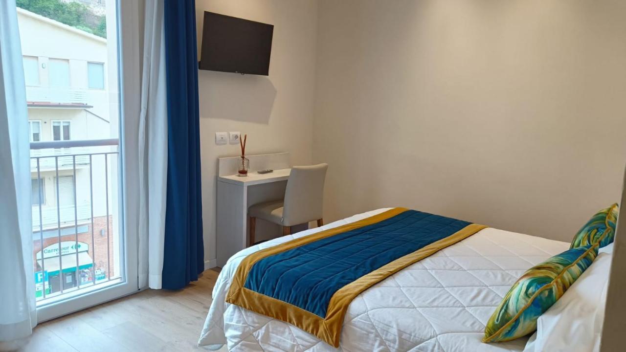 Triple Room,1402896551:JPEG