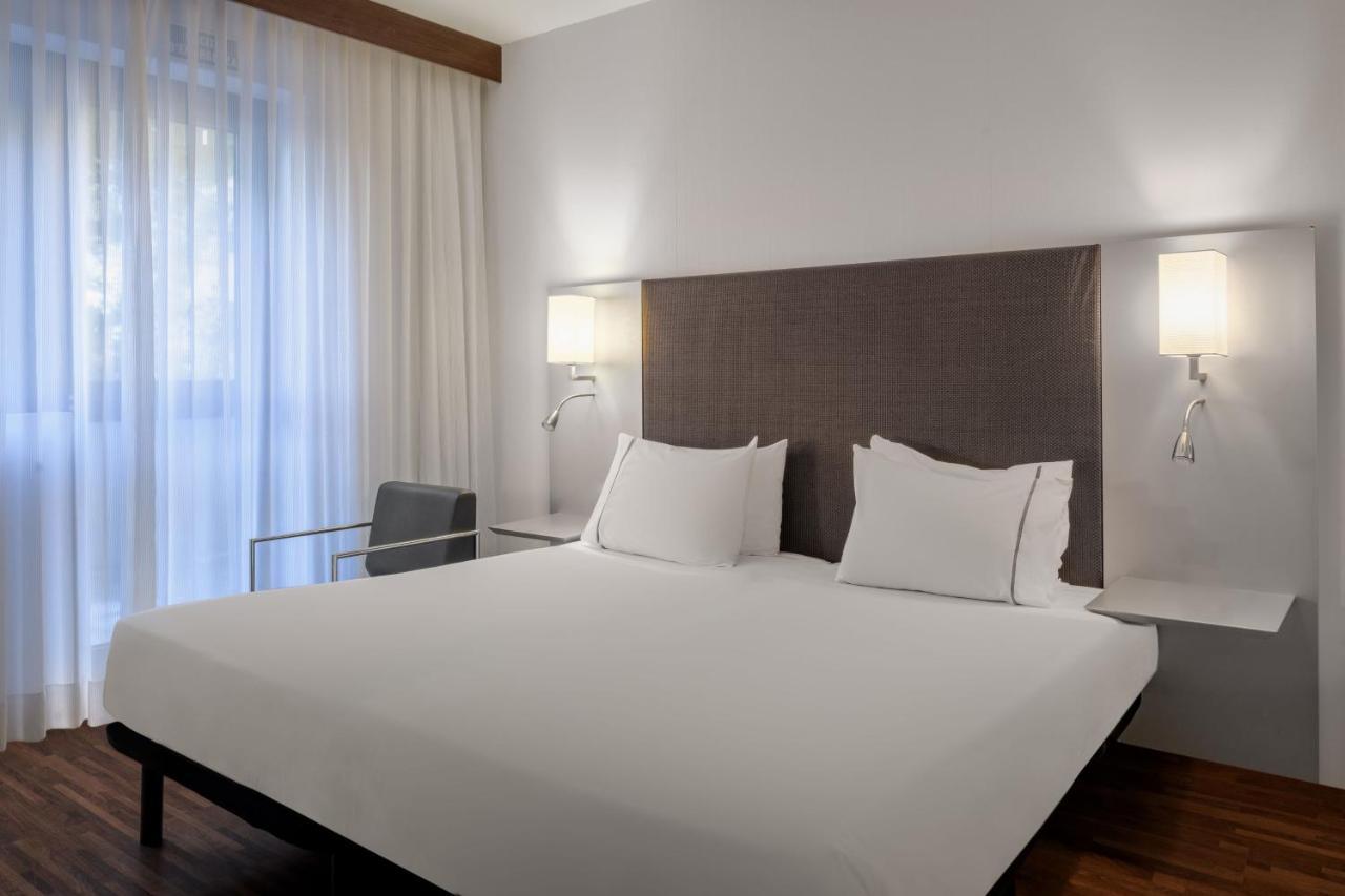 Standard Twin Room Guest room,1415903604:JPEG