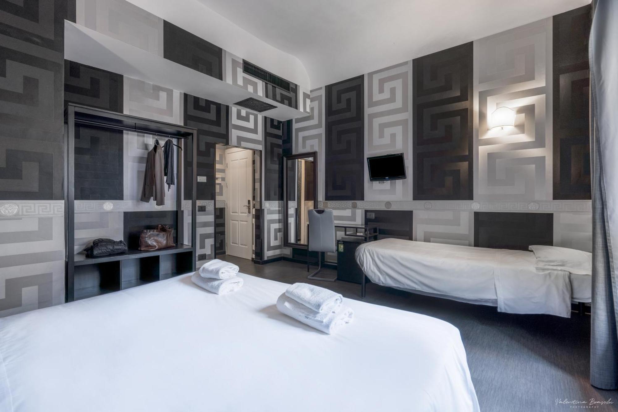 Triple Room,1209380875:JPEG