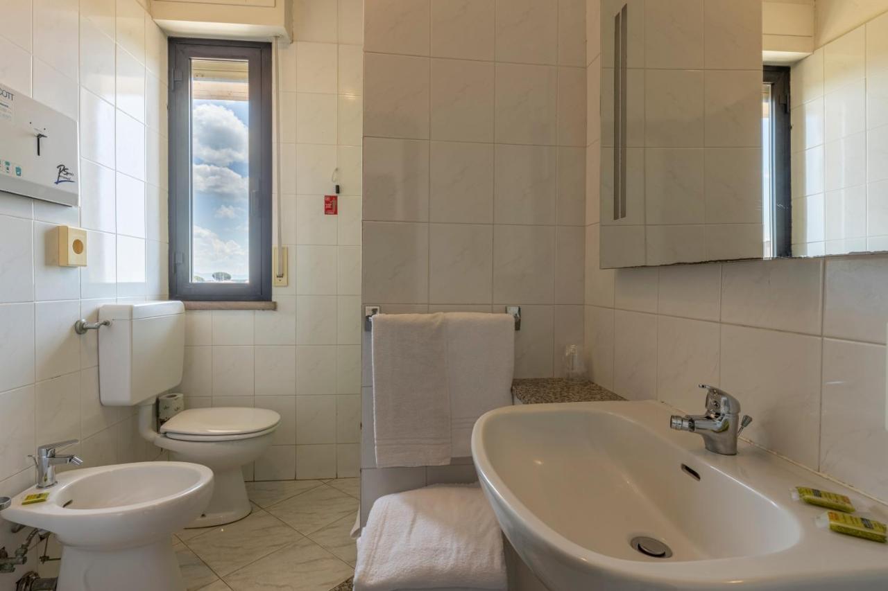 Double Room with Sea View,1466095421:JPEG