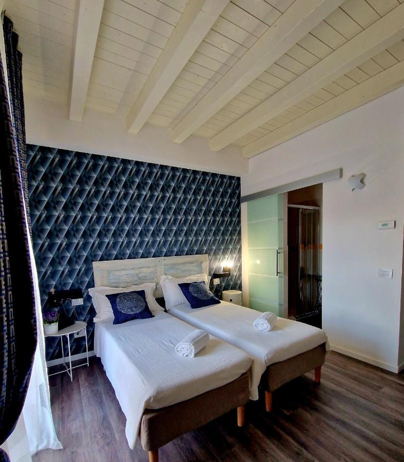 Double or Twin Room Terrace