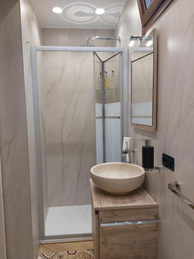 Quadruple Room Private Bathroom
