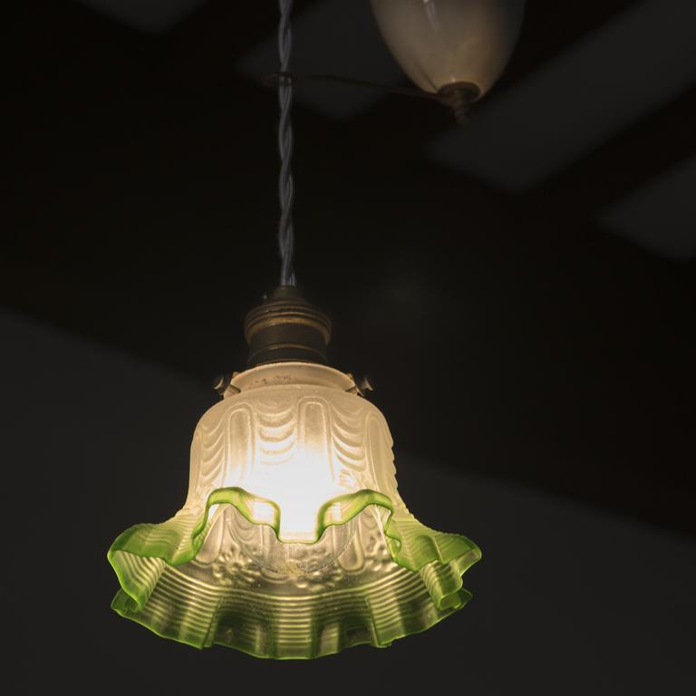 Double or Twin Room with Shared Bathroom,211792307:JPEG