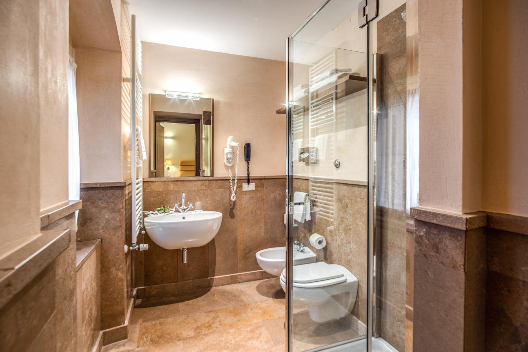 Superior Double Room,1538414626:JPEG