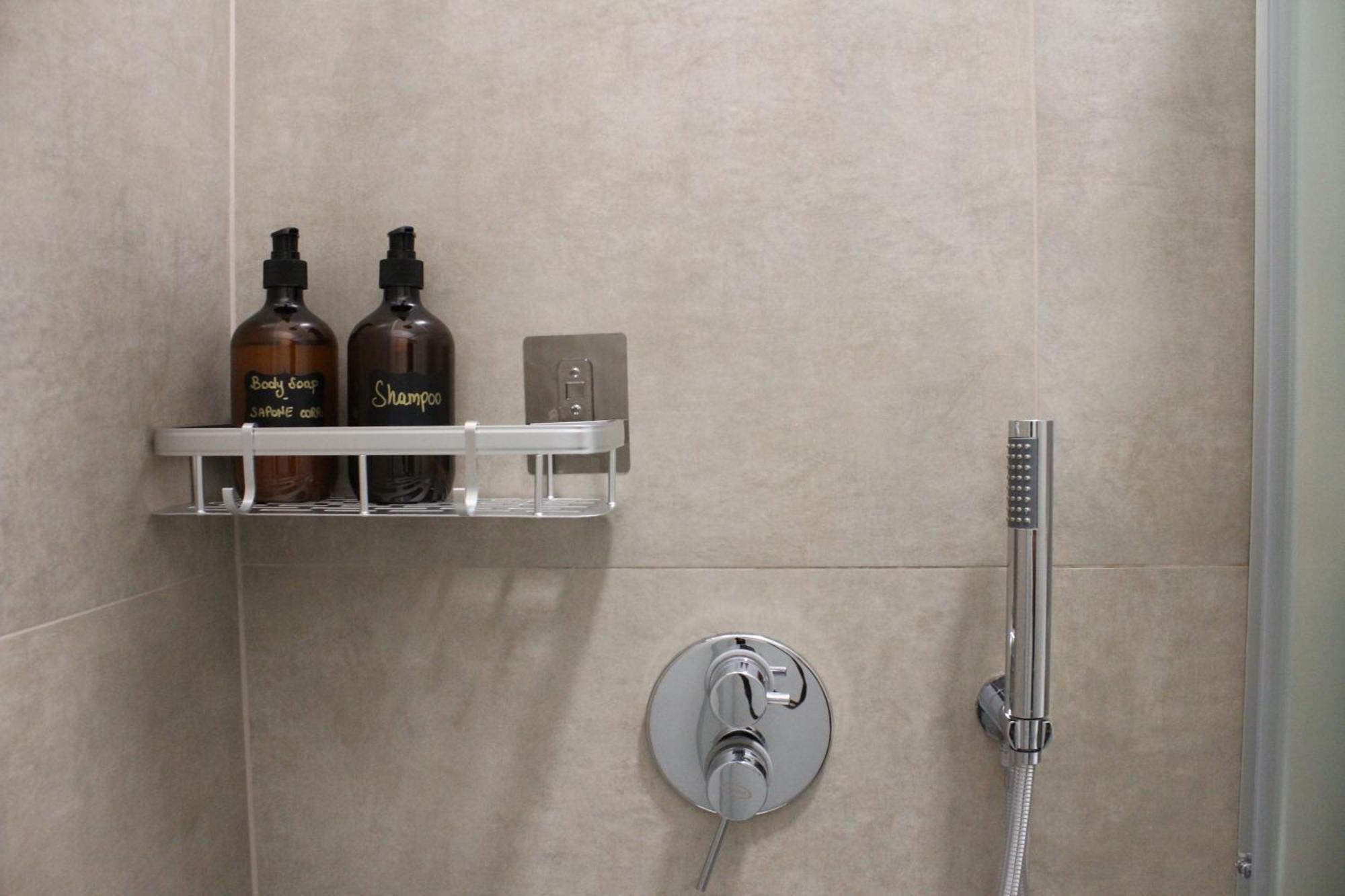Double or Twin Room Private Bathroom