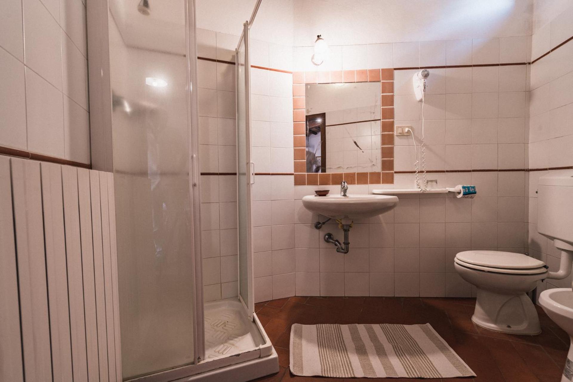 Double Room Private Bathroom