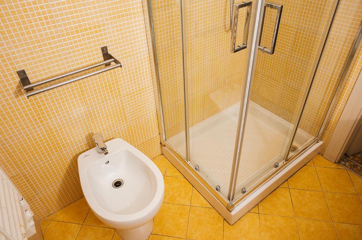 Triple Room Private External Bathroom