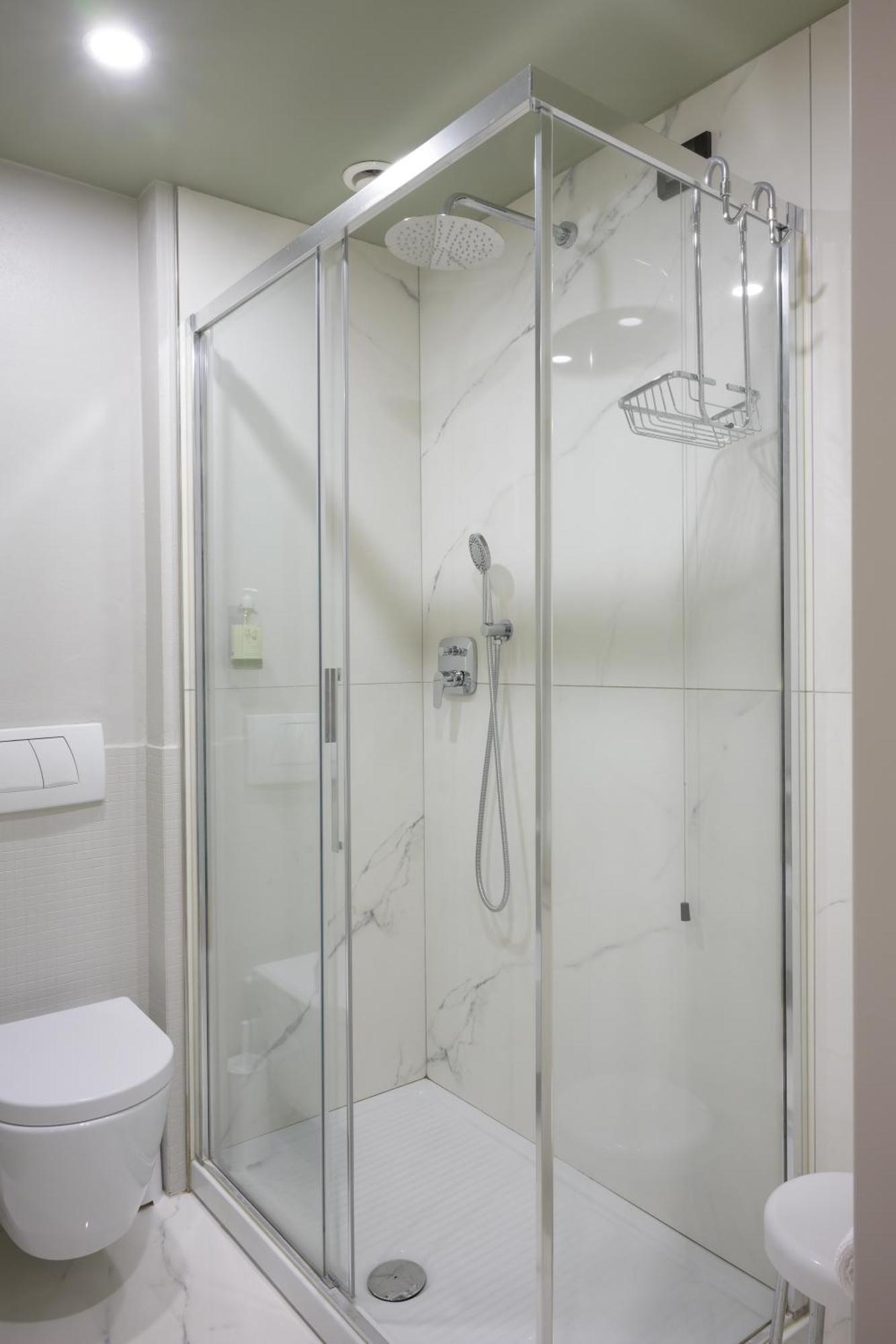 Small Double Room,1583065684:JPEG