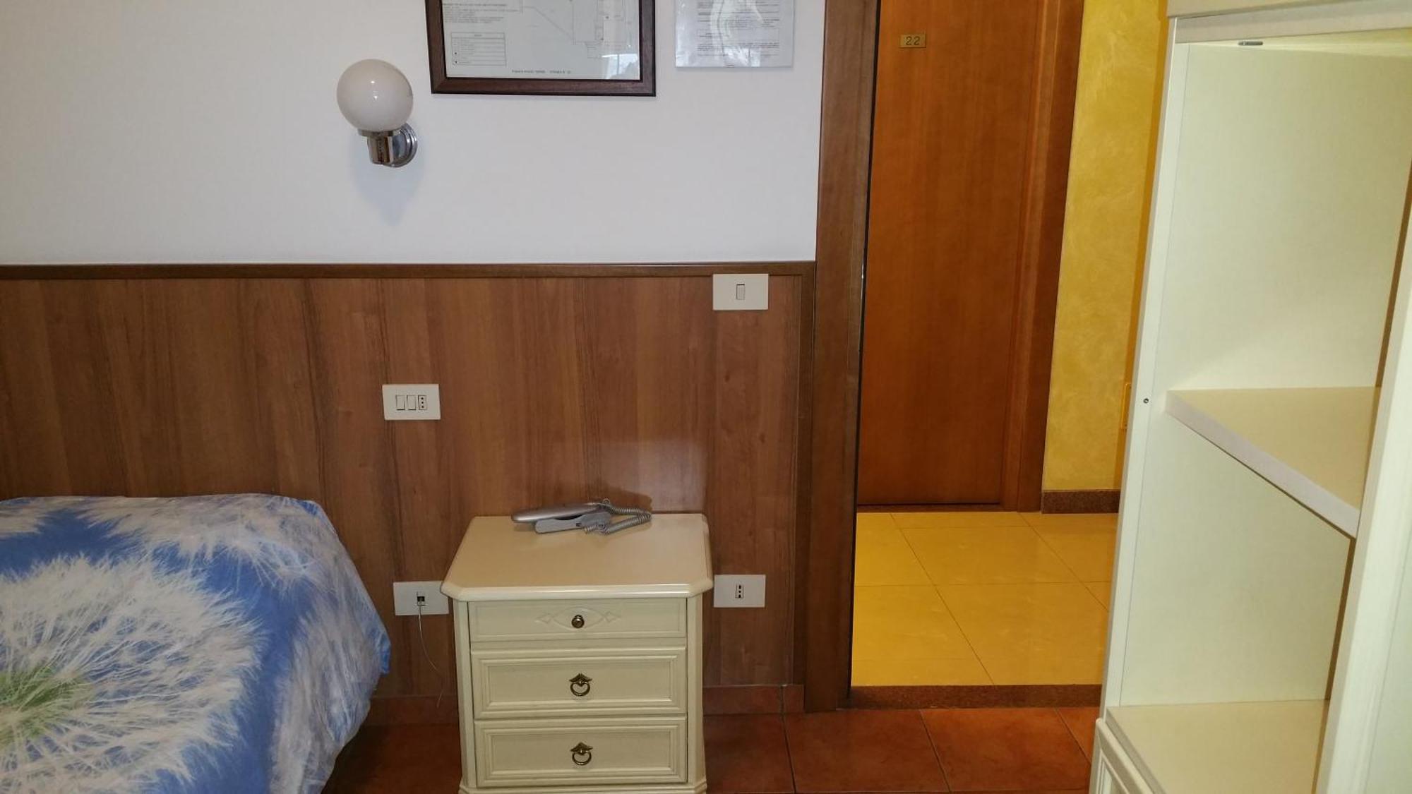 Single Room