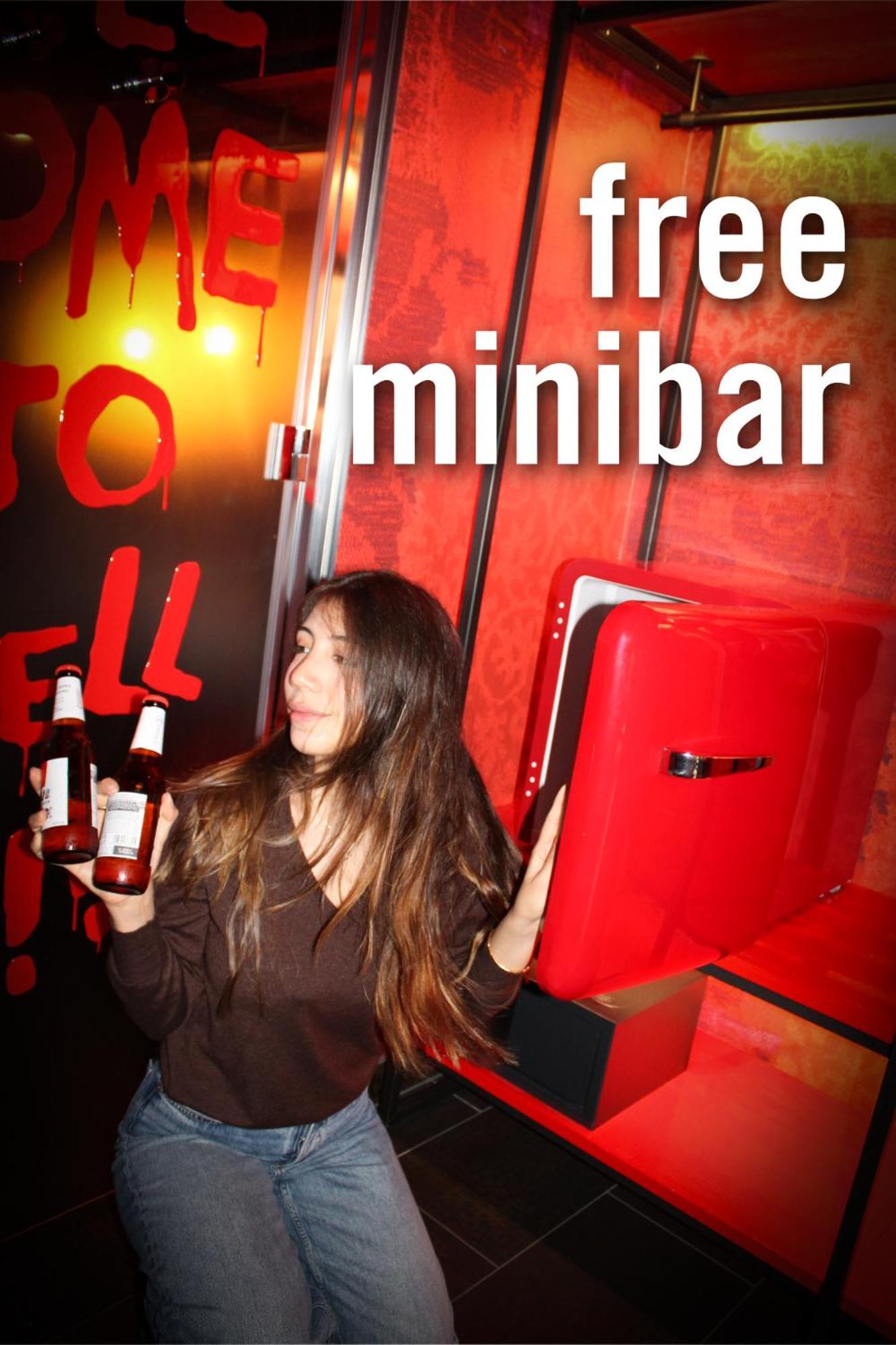 Large Rosso with Private Garden,1743457778:JPEG