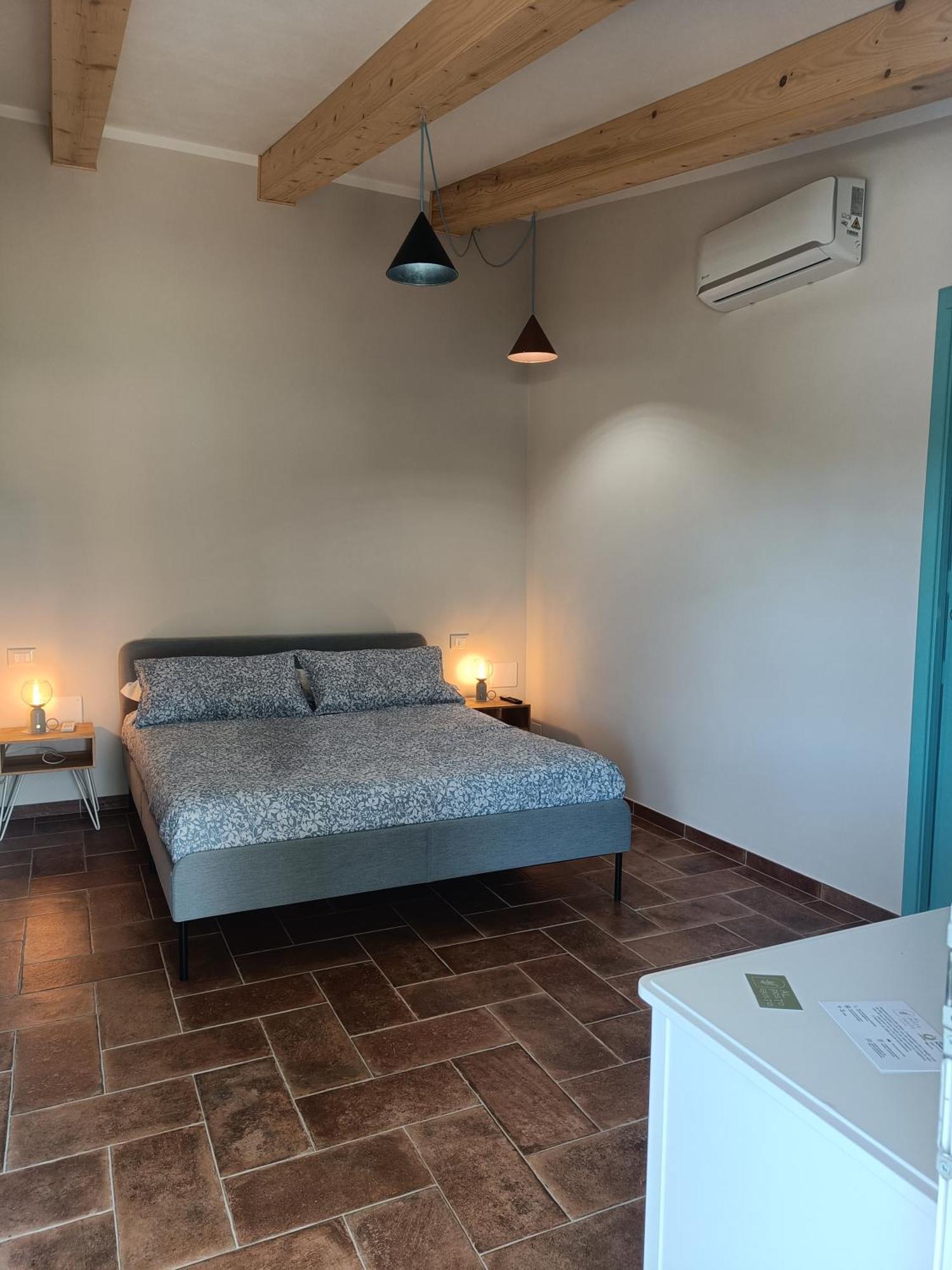 Double Room Private Bathroom