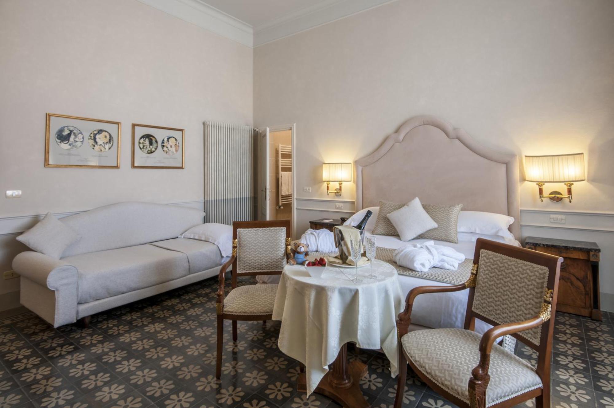Triple Room,1608778253:JPEG