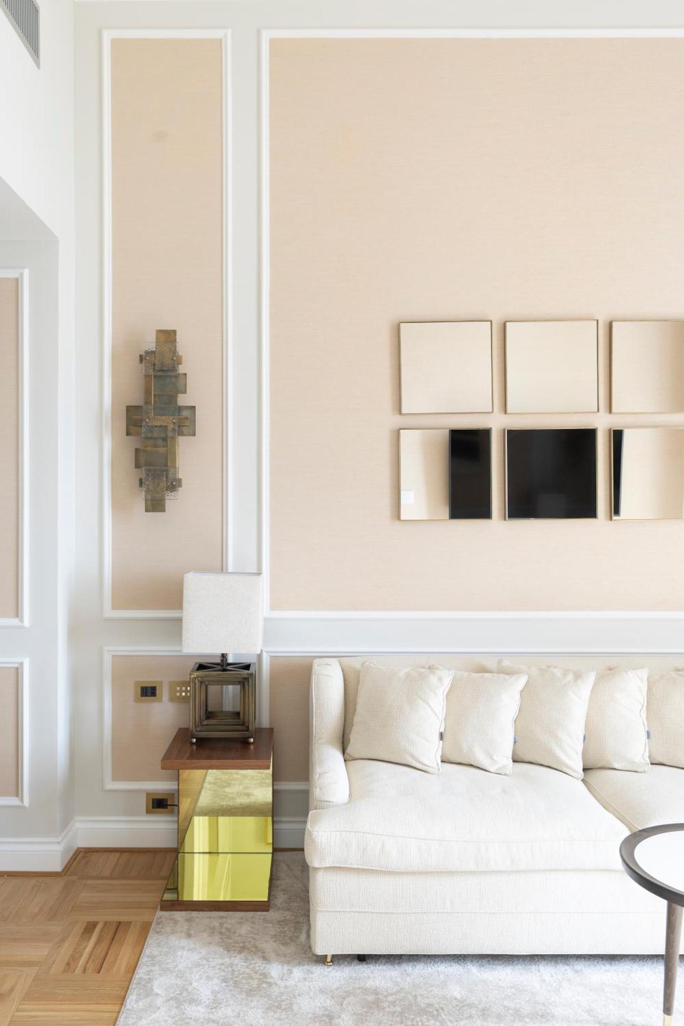 One-Bedroom Suite with Front Sea View,1613661567:JPEG