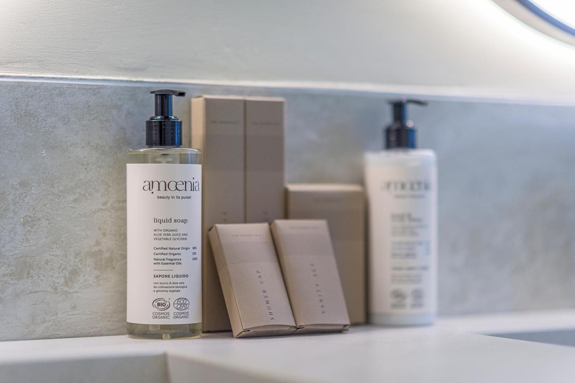 Double or Twin Room,1616418579:JPEG