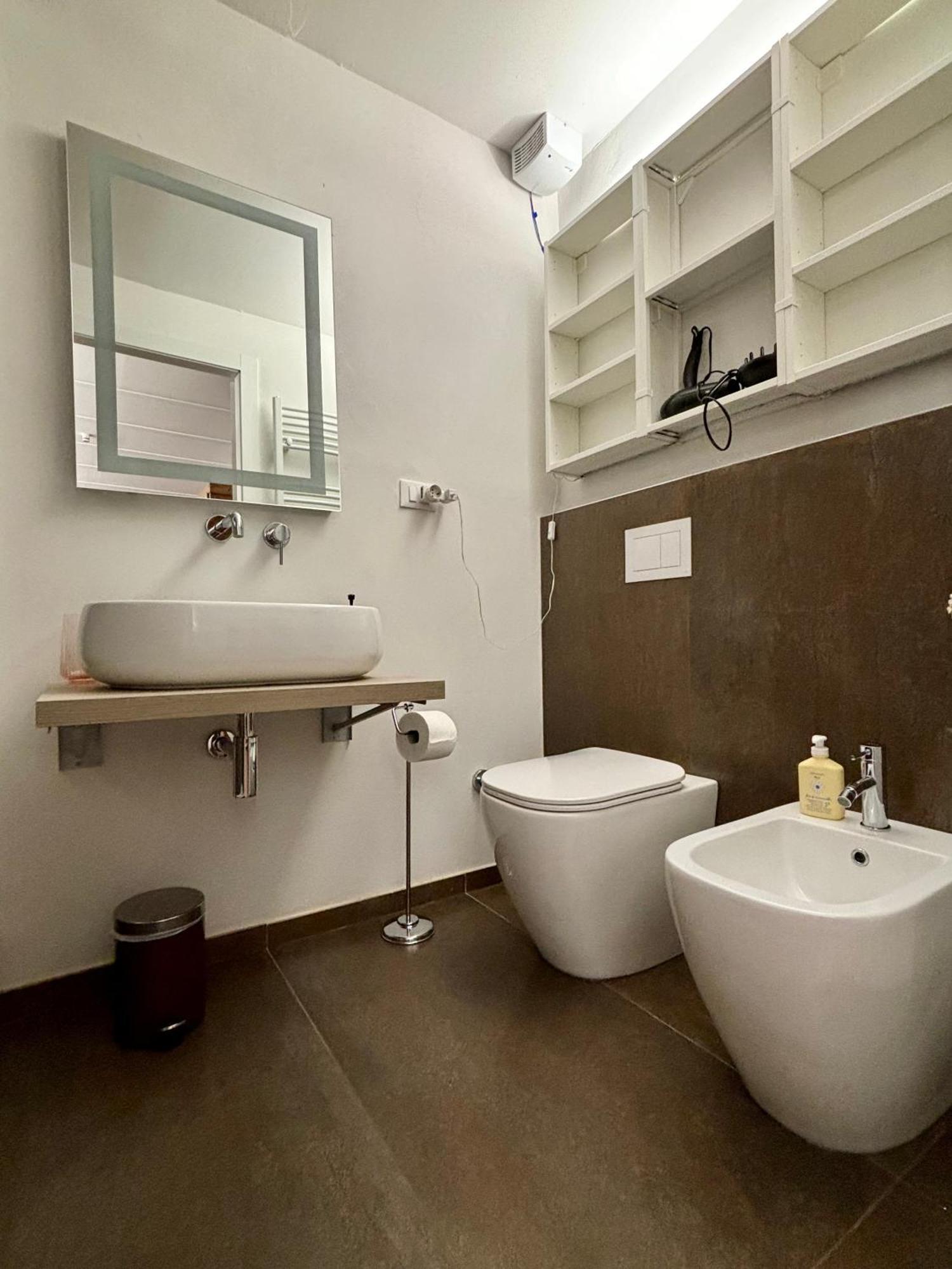 Standard Double Suite