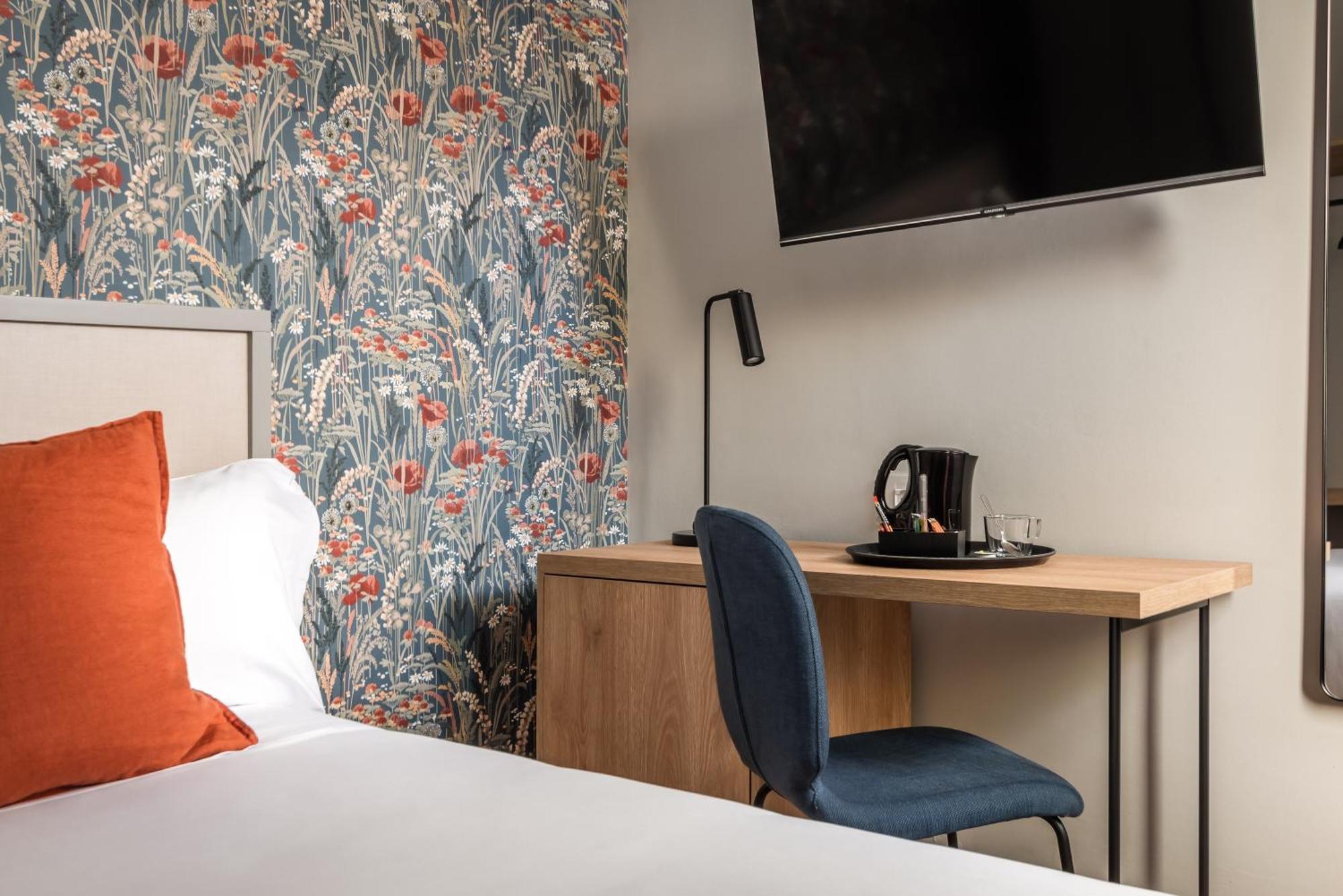 Superior Single Room,1633679182:JPEG