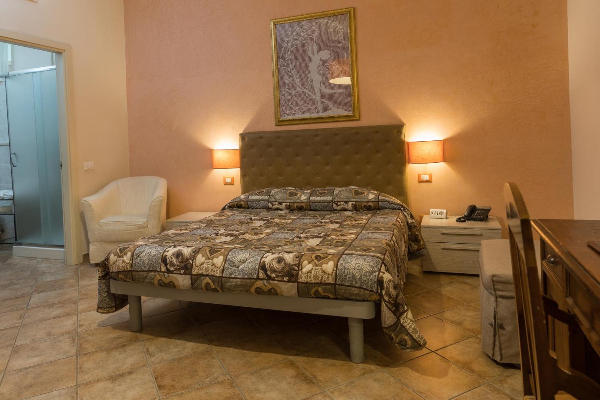 Standard Triple Room,1533658990:JPEG